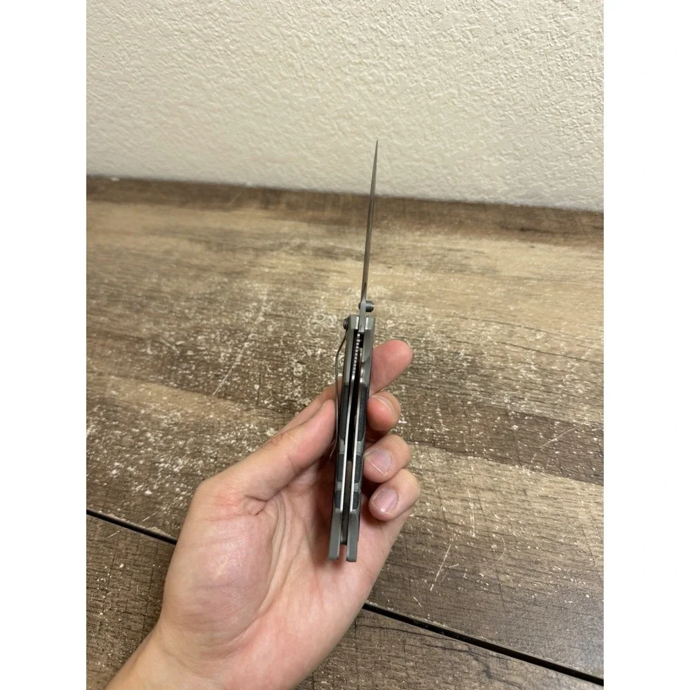 CRKT 1102 MOXIE ASSISTED OPEN LINKER LOCK KNIFE
